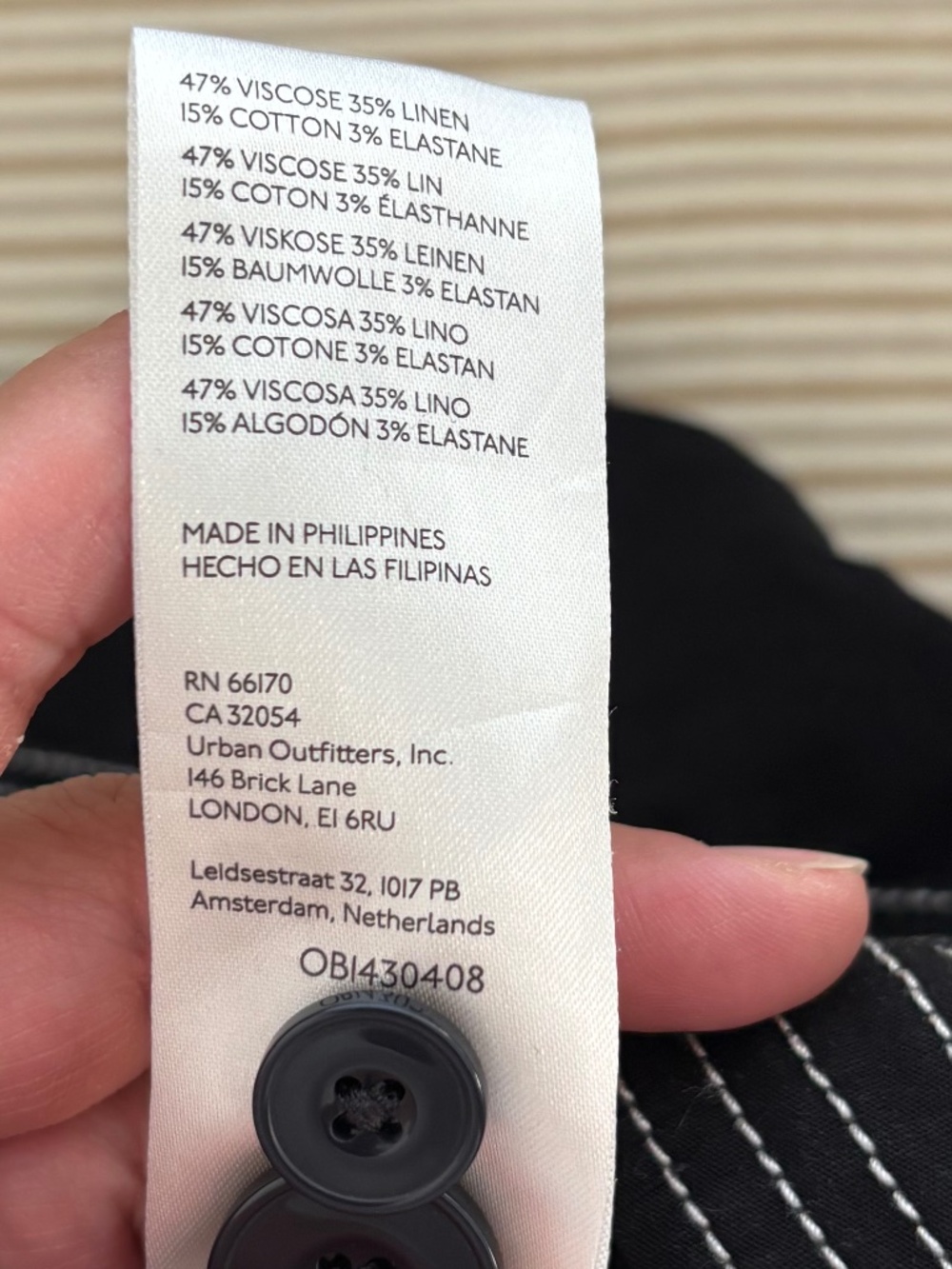 Maeve Black White Contrast Stitch Linen-Blend High-Rise Shorts - Picture 4 of 4